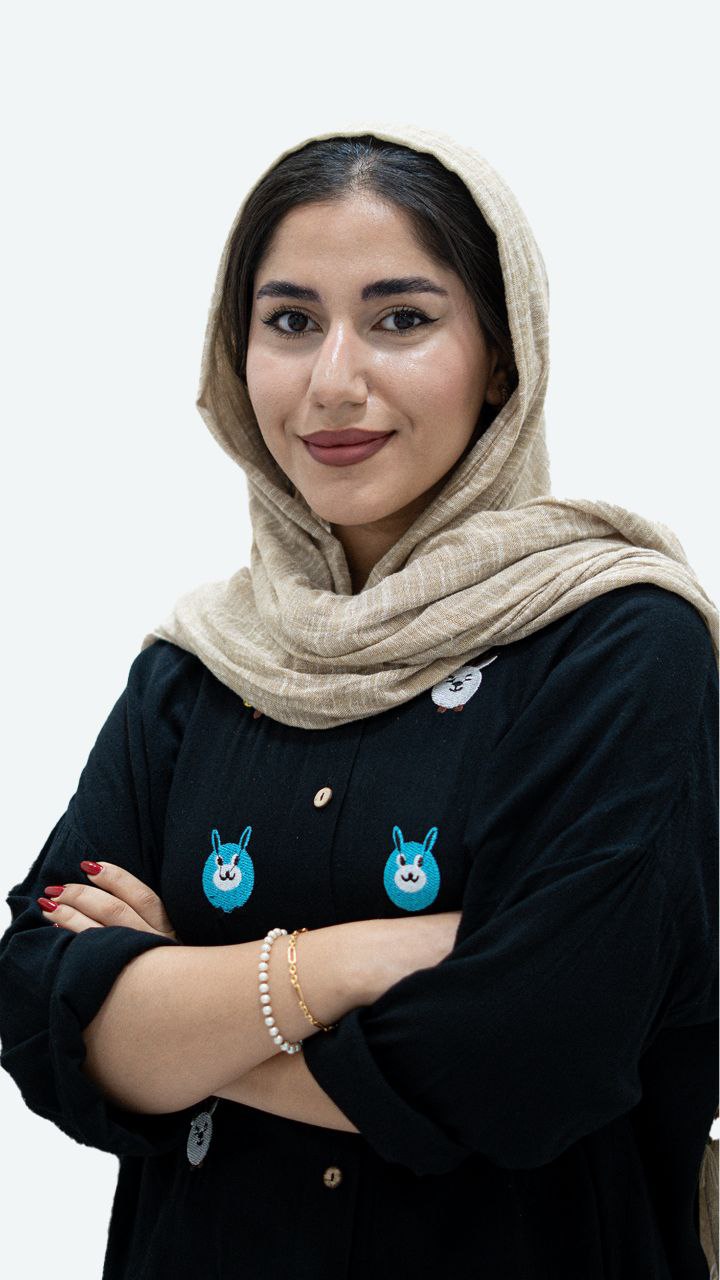 منا باقری